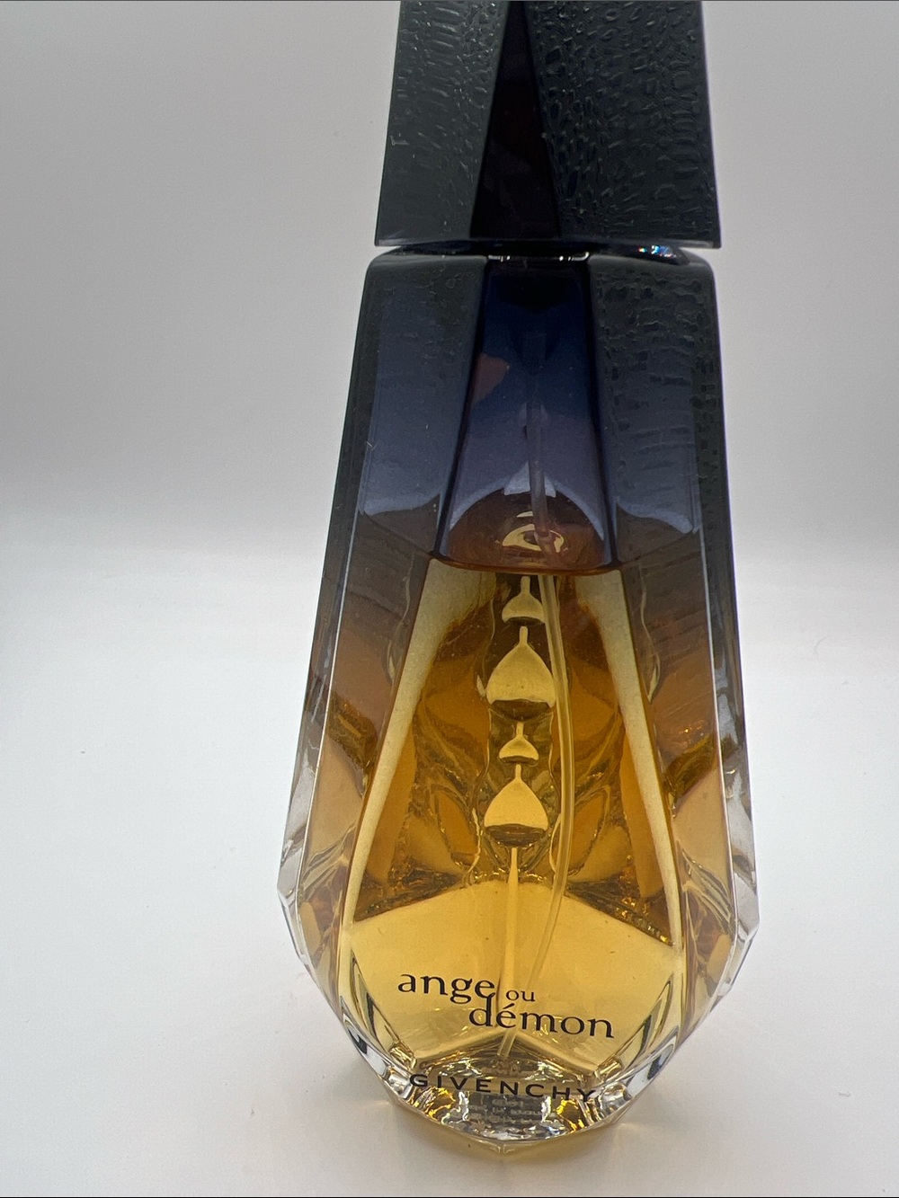 Givenchy Ange Ou Demon Eau De Parfum spray for women - Picture 2 of 4